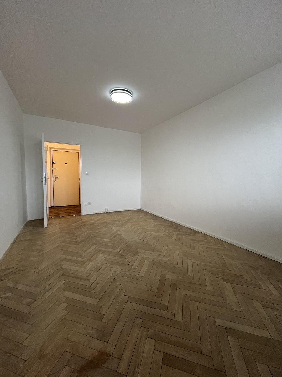 Pronájem bytu 2+1, Francouzská, Poruba, 10900 Kč/měs, 55 m2