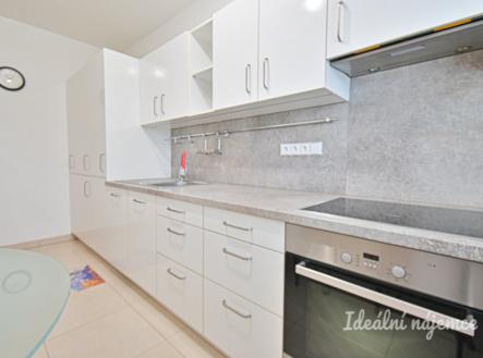 Pronájem bytu, 4+1, 86 m²