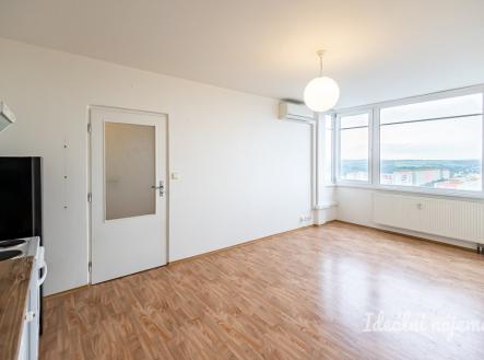 Pronájem bytu, 2+kk, 37 m²