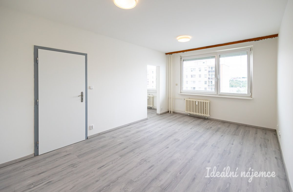 Podnájem bytu 1+kk, Benkova, Chodov,   29 m2