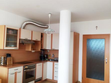 Pronájem bytu, 1+kk, 37 m² obrázek