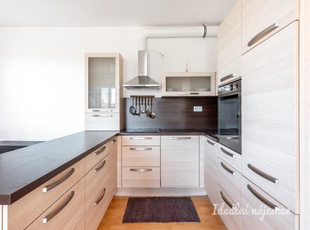 Pronájem bytu, 3+kk, 70 m²