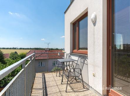 Pronájem bytu, 3+kk, 70 m²