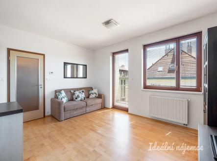 Pronájem bytu, 3+kk, 70 m²