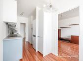 Pronájem bytu, 3+kk, 72 m²