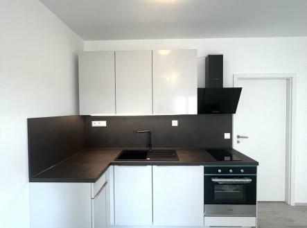 Pronájem bytu, 1+kk, 29 m² obrázek