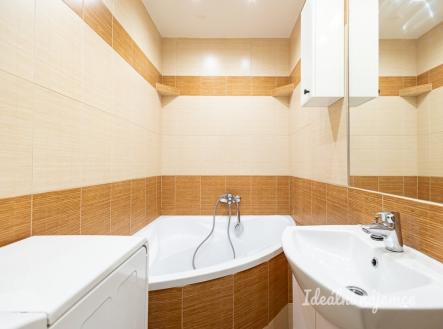 Pronájem bytu, 2+kk, 39 m²