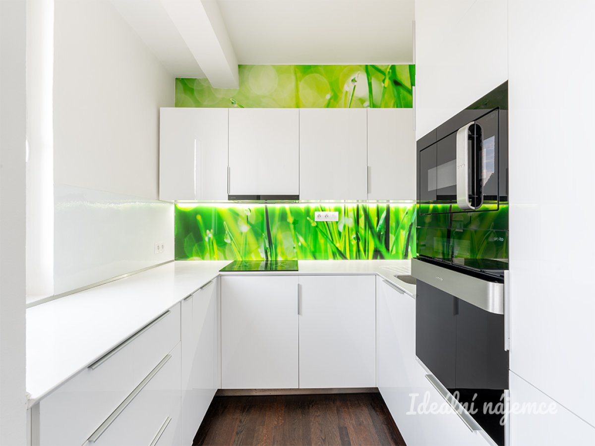 Pronájem bytu 4+kk, Karafiátová, Záběhlice, 26900 Kč/měs, 68 m2