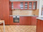 Pronájem bytu, 4+kk, 72 m²