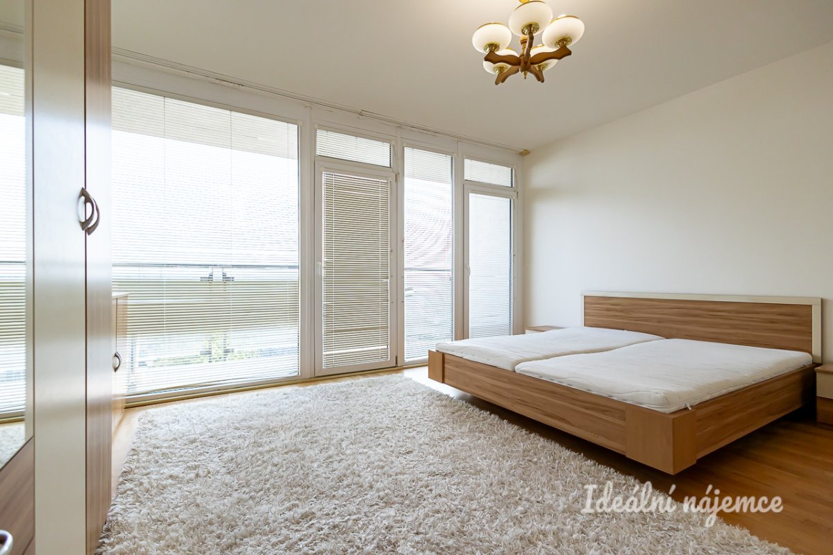 Pronájem bytu 2+kk, Tatarkova, Háje, 24900 Kč/měs, 71 m2