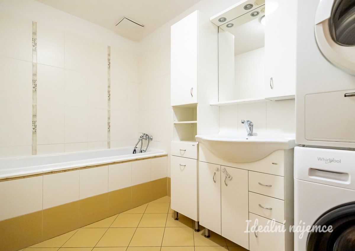 Pronájem bytu 2+kk, Tatarkova, Háje, 21900 Kč/měs, 71 m2