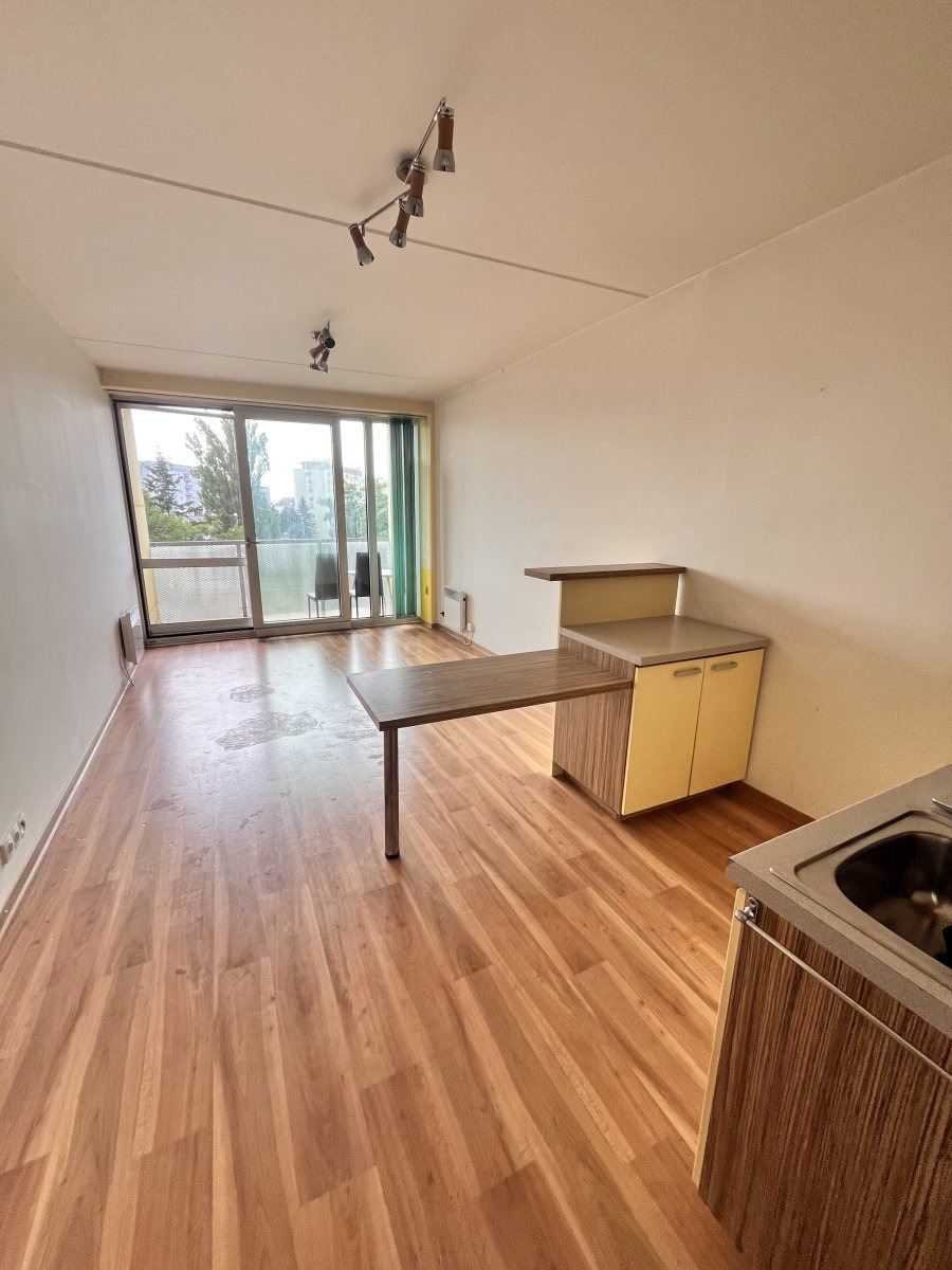 Pronájem bytu 1+kk, Kavaleristů, Hodolany, 13500 Kč/měs, 31 m2