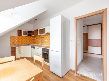 Pronájem bytu, 2+1, 63 m²