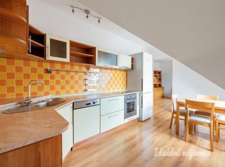 Pronájem bytu, 2+1, 63 m²