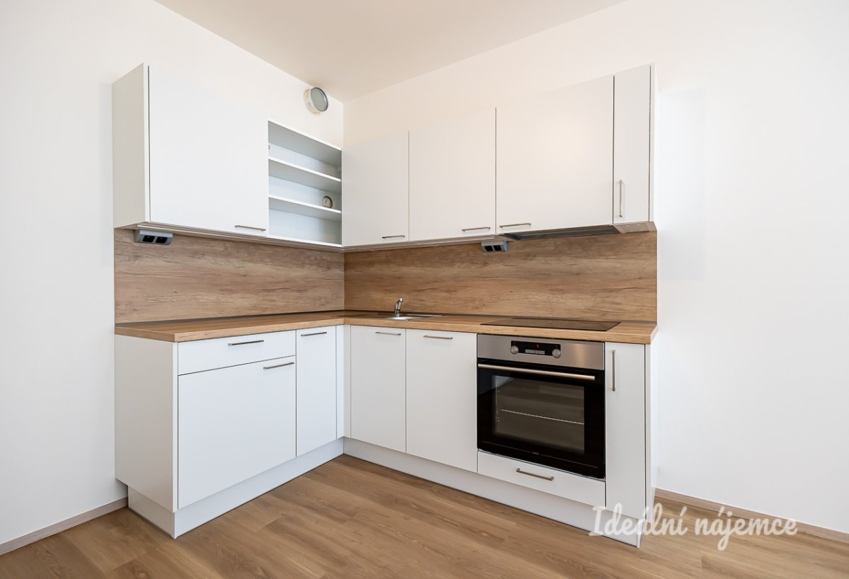 Pronájem bytu 2+kk, Thomasova, Praha 5 - Třebonice,  24.000,- Kč/měs, 46 m2