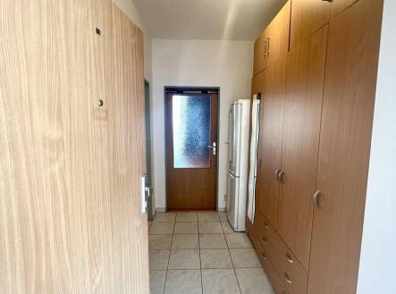Pronájem bytu, 1+kk, 32 m²