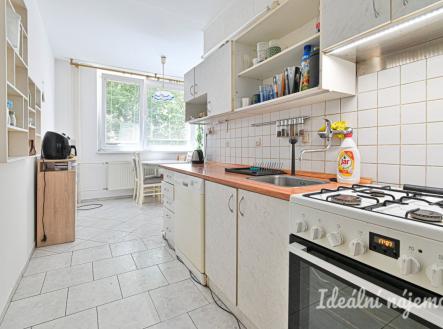 Pronájem bytu, 3+1, 80 m² obrázek