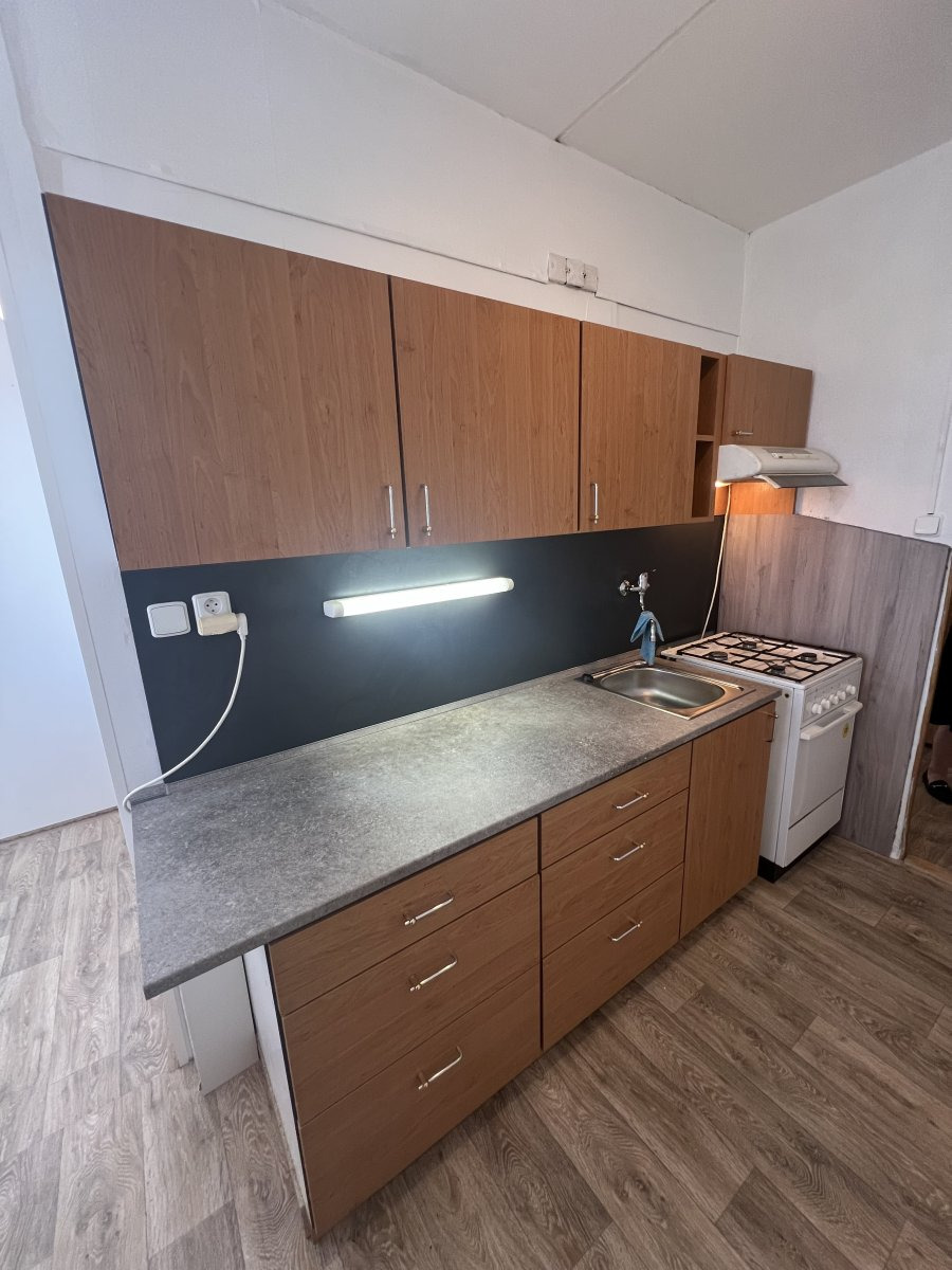 Pronájem bytu 3+1, Popelnicová, Doubravka, 15.500 Kč/ měs70 m2