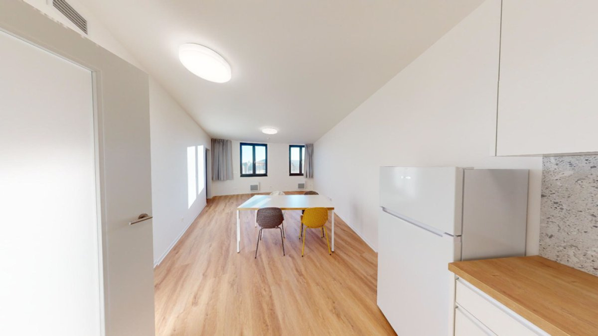 Pronájem bytu 3+kk, Na Větrníku, Břevnov, 28044 Kč/měs, 92 m2