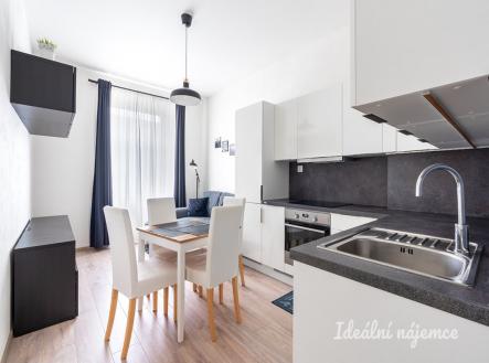 Pronájem bytu, 2+kk, 37 m²