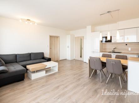 Pronájem bytu, 3+kk, 77 m²