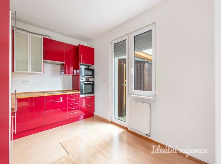 Pronájem bytu, 2+kk, 62 m²