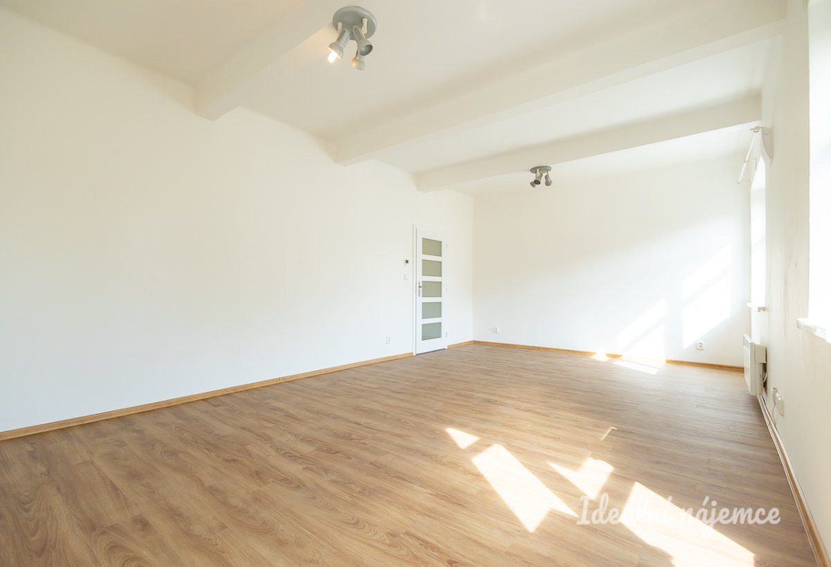 Pronájem bytu 2+kk, Hartigova, Žižkov, 19.500 Kč/měs, 41 m2