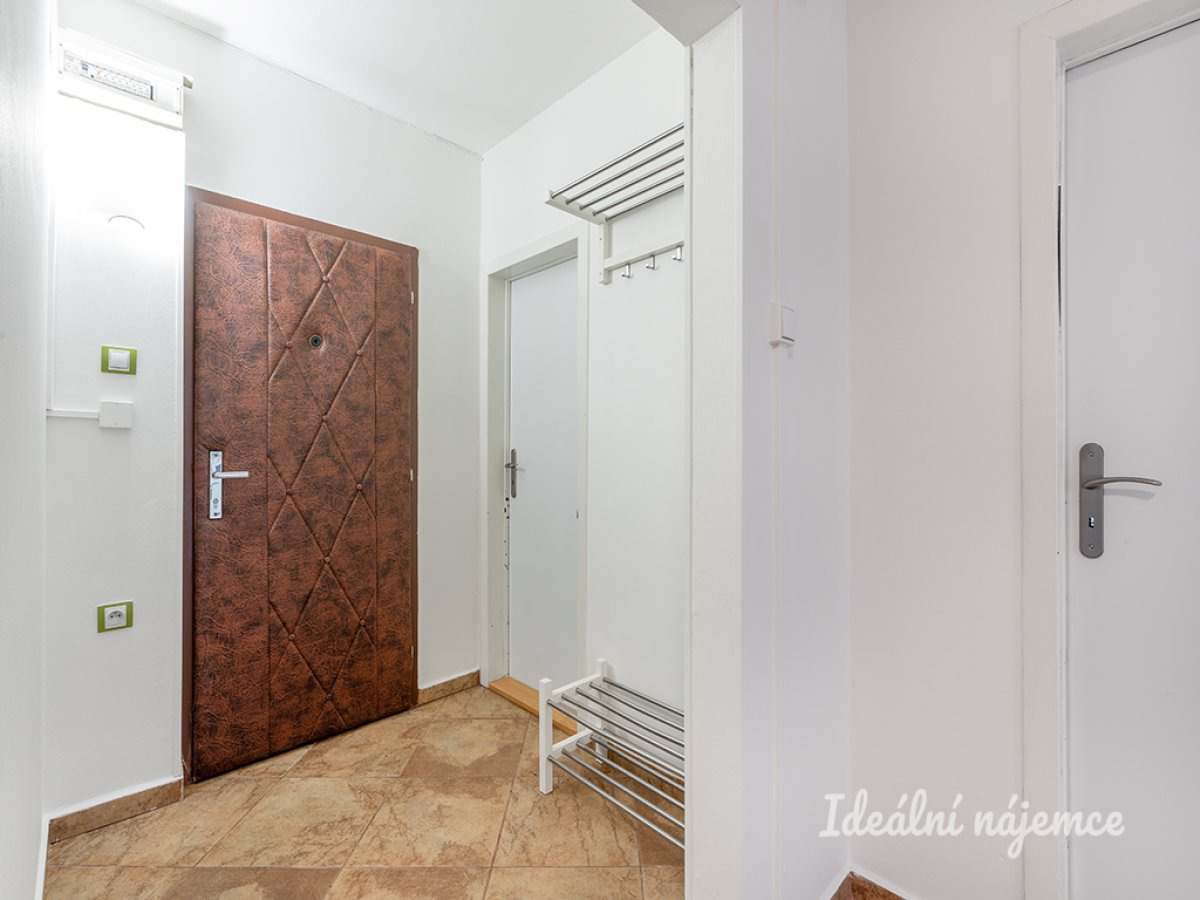 Pronájem bytu 3+1, Vitošská, Modřany,  23900 Kč/měs, 75 m2