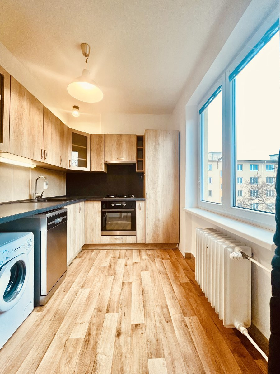 Pronájem bytu 2+1, Francouzská, Poruba, 11700 Kč/měs, 48 m2