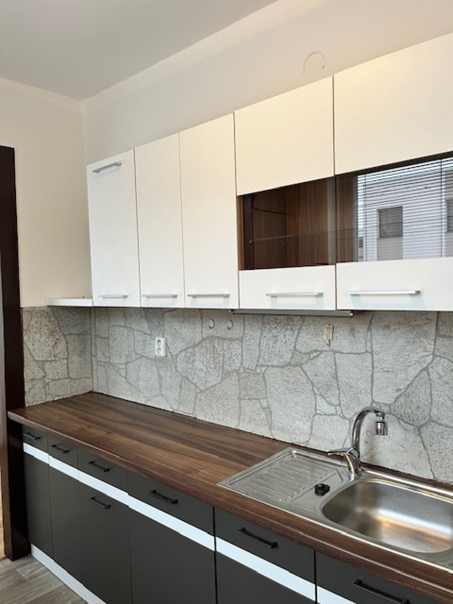 Pronájem bytu 3+1, Jiřího Potůčka, Trnová,  17.000 Kč/měs, 72 m2