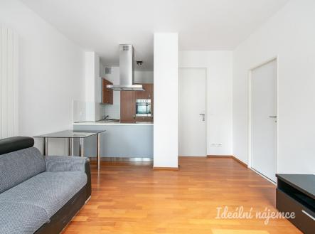 Pronájem bytu, 3+kk, 68 m²