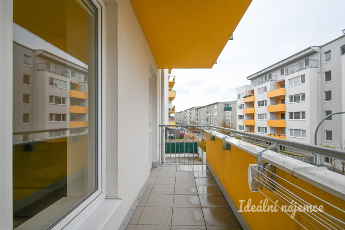 Pronájem bytu 2+kk s terasou, Žabí, Žebětín, 19900 Kč/měs, 44 m2