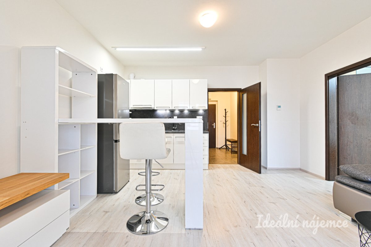 Pronájem bytu 2+kk s terasou, Žabí, Žebětín, 18 490 Kč/měs, 44 m2