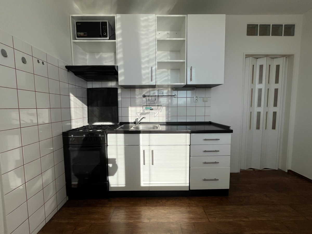 Pronájem bytu 1+1, Josefa Brabce, Moravská Ostrava, 9800 Kč/měs, 41 m2