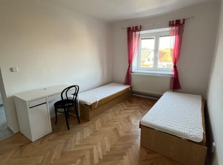 Pronájem bytu, 1+kk, 34 m²