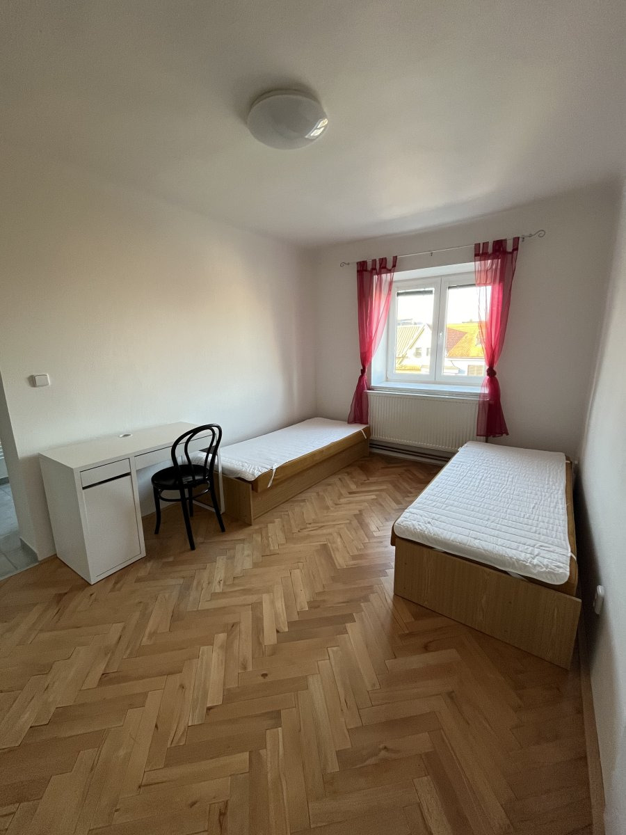 Pronájem bytu 1+kk, Erenburgova, Hejčín, 10900 Kč/měs, 34 m2