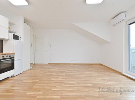 Pronájem bytu, 2+kk, 39 m²