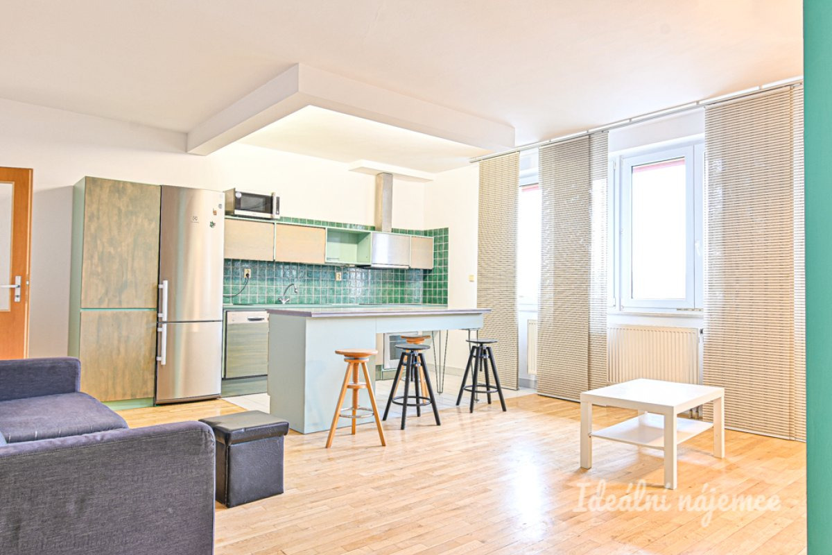 Pronájem bytu 1+kk, Mojžíšova, Královo Pole, 17 900 Kč/měs, 62 m2