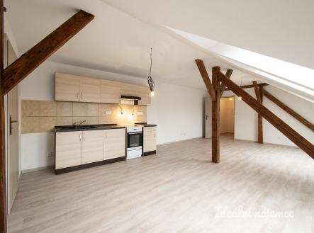 Pronájem bytu, 2+kk, 66 m²