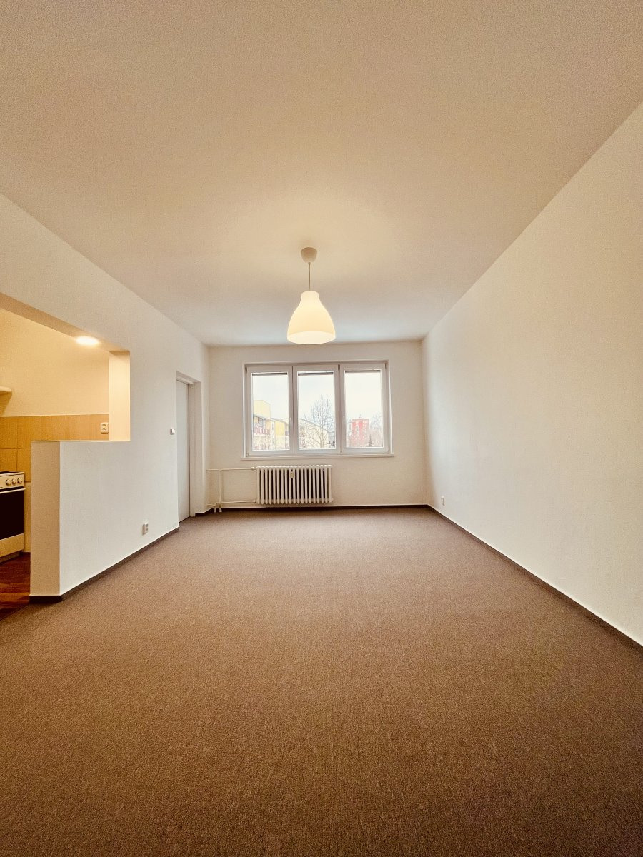 Pronájem bytu 2+kk, Slavíkova, Poruba-sever, 12500 Kč/měs, 37 m2