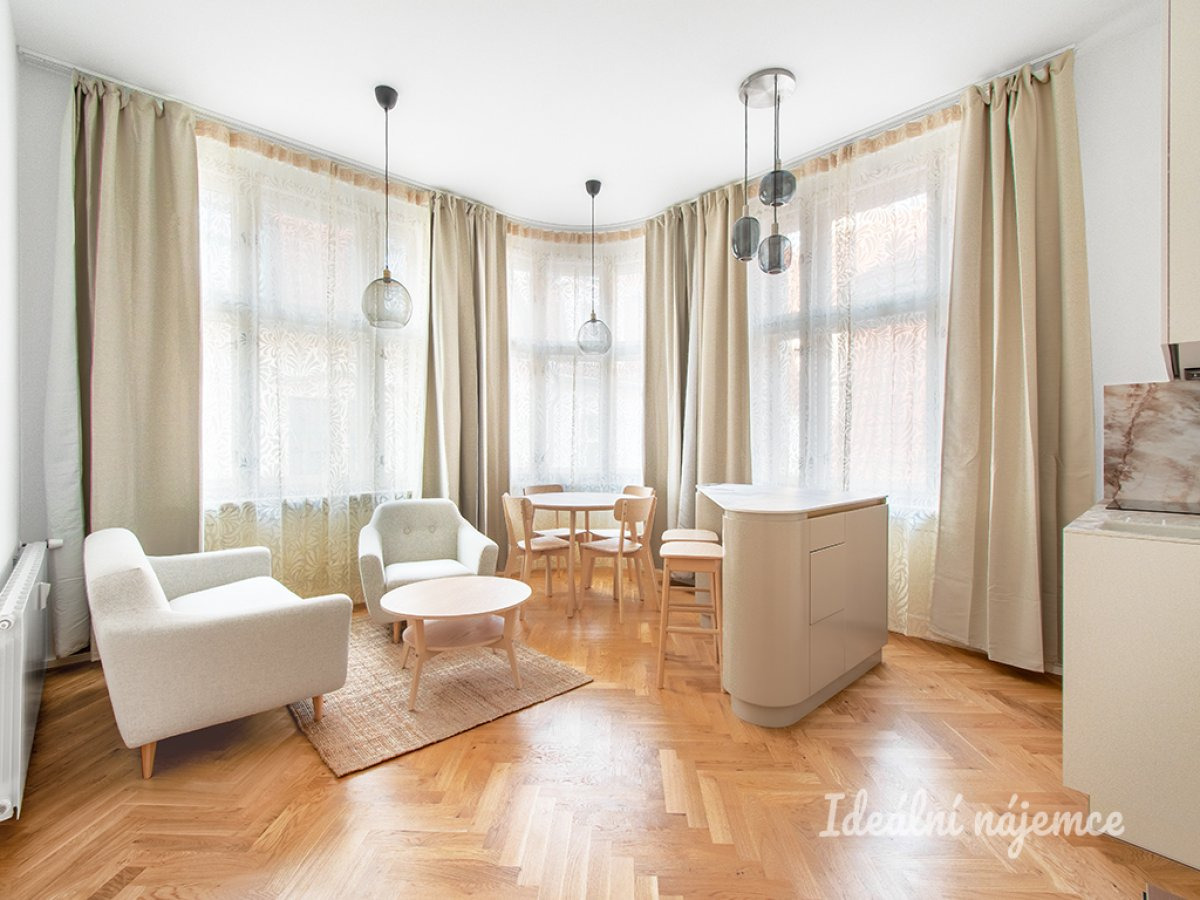 Pronájem bytu 3+kk, Templová, Staré Město, 32 100 Kč/měs, 68 m2