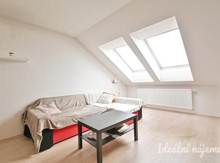 Pronájem bytu, 2+1, 62 m²