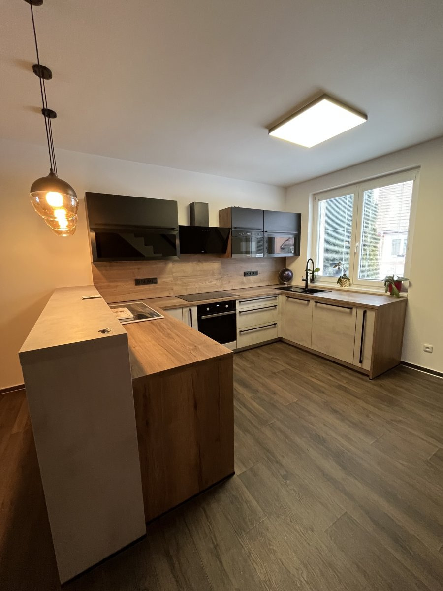 Pronájem domu 4+kk, U Potoka, Hlušovice, 25000 Kč/měs, 139 m2