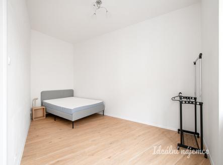 Pronájem bytu, 3+kk, 74 m²