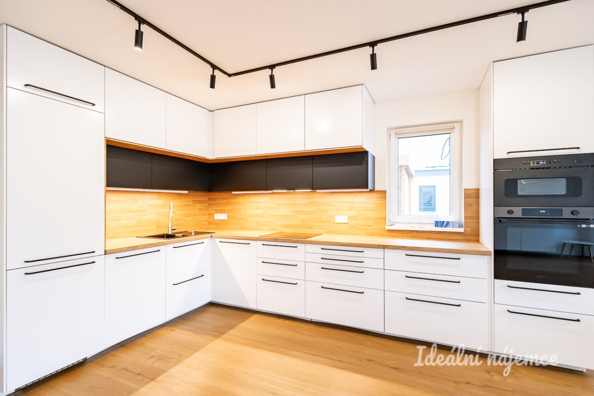 Pronájem bytu 4+kk, Horoušany - Kubišova, Horoušany, 45 000 Kč/měs, 120 m2