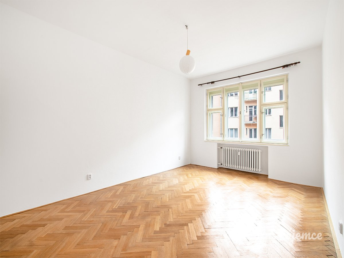 Pronájem bytu 2+kk, Zelená, Bubeneč, 20900 Kč/měs, 44 m2