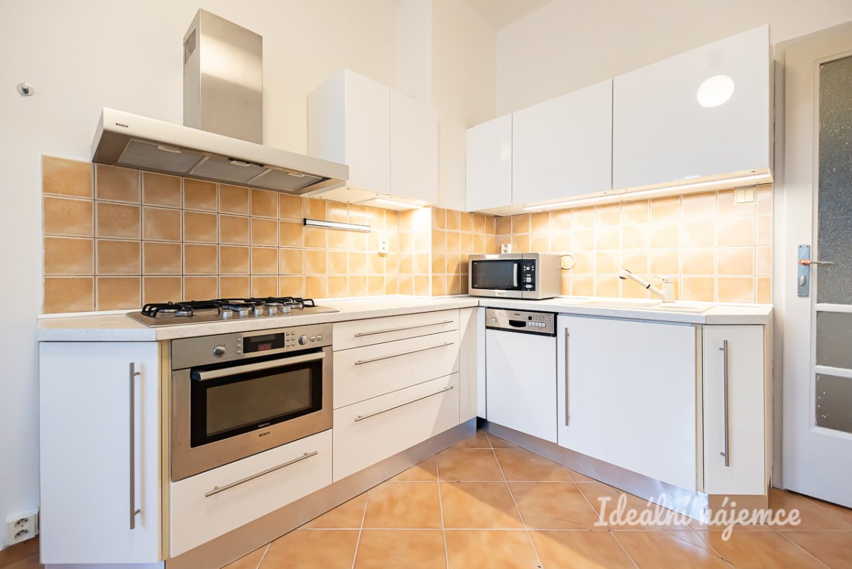 Pronájem bytu 2+kk, Jankovcova, Holešovice, 21500 Kč/měs, 52 m2