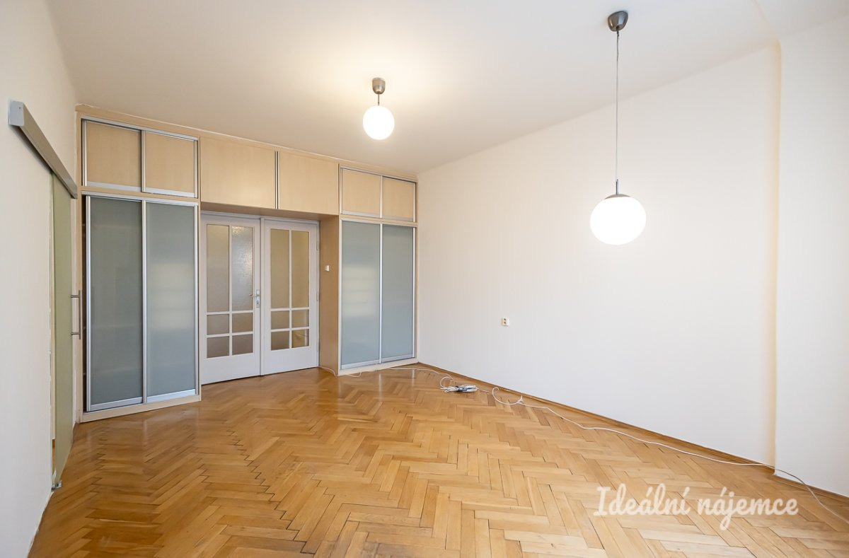 Pronájem bytu 2+kk, Jankovcova, Holešovice, 21000 Kč/měs, 52 m2