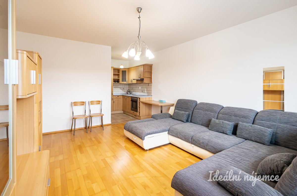 Pronájem bytu 2+kk, Přípotoční, Vršovice,  25200 Kč/měs, 60 m2