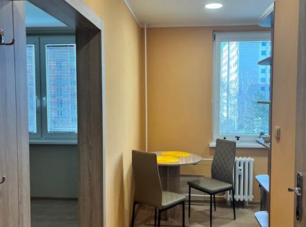 Pronájem bytu, 1+kk, 34 m²
